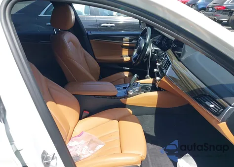 2018 BMW 530I из США, поврежденный, VIN WBAJA5C5XJWA39179